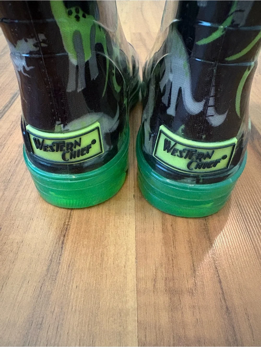 Western Chief Light-Up Dinosaur Rain Boots